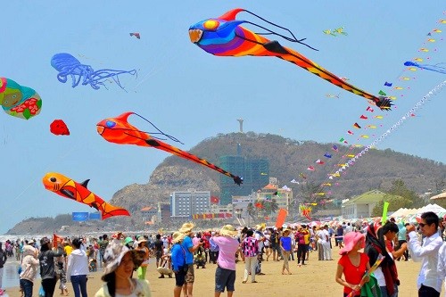 Vung Tau’s International Kite Festival attracts thousands of spectators - ảnh 1